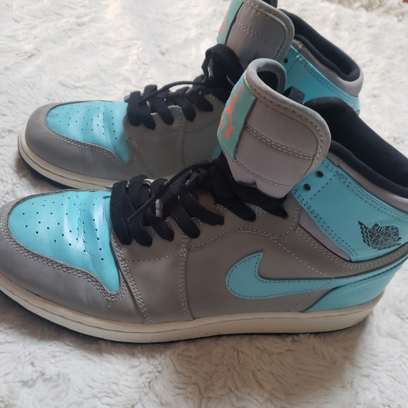 Nike 2015 AIR JORDAN 1 MID GS TIDE POOL SZ 7Y 332148 BABY BLUE GREY MID SNEAKER - Picture 4 of 12